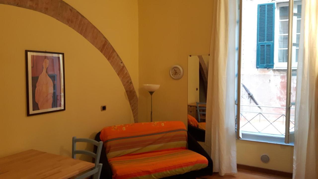 Mae Albenga Suites Exterior foto